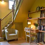 The Well House Tatil Evi *