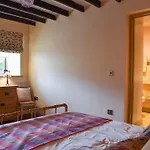Tatil Evi The Well House