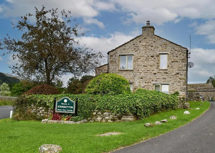 The Well House * Starbotton